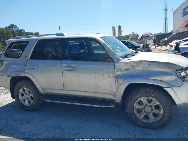 JTEZU5JR6G5141881 Toyota 4RUNNER SR5