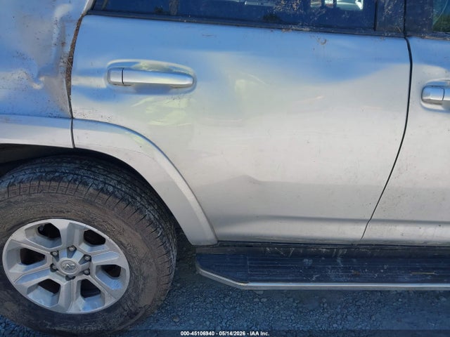 JTEZU5JR6G5141881 Toyota 4RUNNER SR5