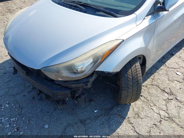 Продажа на аукционе авто 2016 Hyundai Elantra Limited, vin: KMHDH4AE8GU552372, номер лота: 45106959