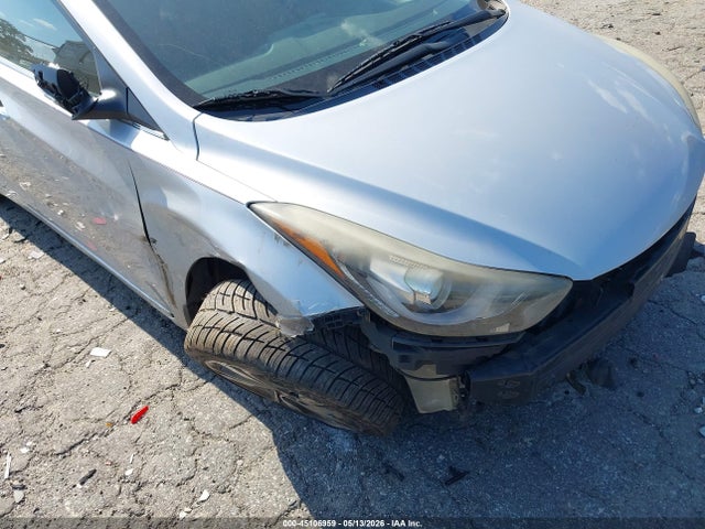 Продажа на аукционе авто 2016 Hyundai Elantra Limited, vin: KMHDH4AE8GU552372, номер лота: 45106959