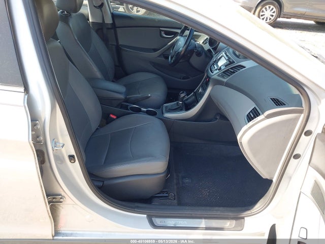 Продажа на аукционе авто 2016 Hyundai Elantra Limited, vin: KMHDH4AE8GU552372, номер лота: 45106959