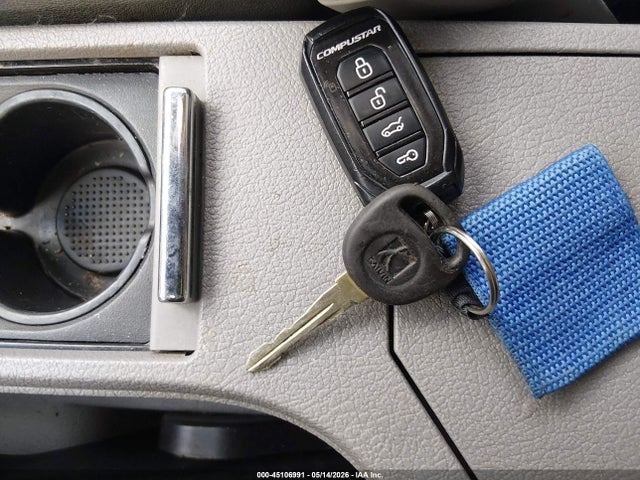 45106991 :رقم المزاد ، 5GZCZ63476S899455 vin ، 2006 Saturn Vue V6 مزاد بيع