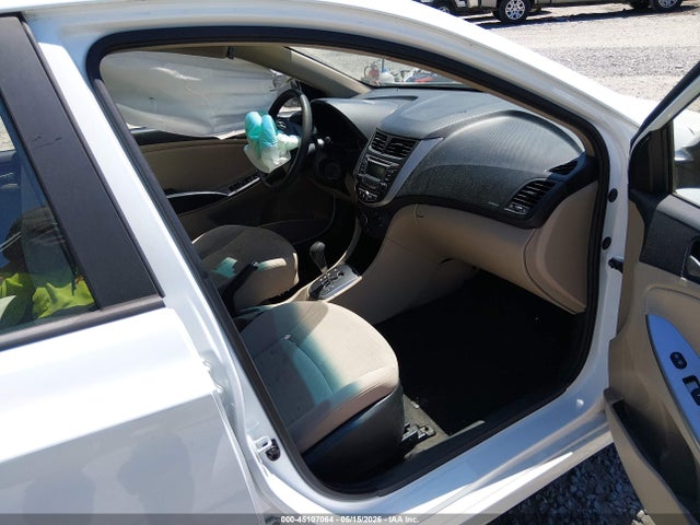 45107064 :رقم المزاد ، KMHCT4AE4HU342976 vin ، 2017 Hyundai Accent Se مزاد بيع