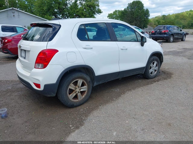 Продажа на аукционе авто 2017 Chevrolet Trax Ls, vin: 3GNCJNSB4HL283689, номер лота: 45107076