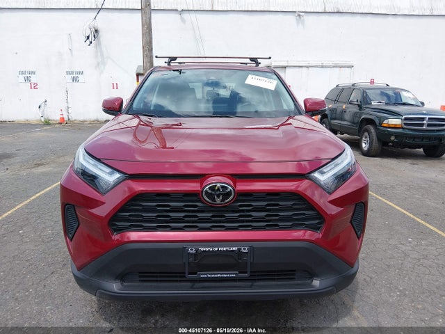 2T3G1RFV2PW398062 Toyota RAV4 LE