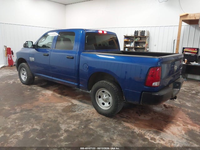 3C6RR7KG1KG564200 RAM 1500 Classic Tradesman 4x4 5&#039;7 Box