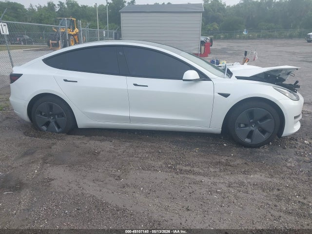 Tesla Model 3 Standard Range Plus Rear-wheel Drive 2021 5YJ3E1EA8MF091466 Image 13