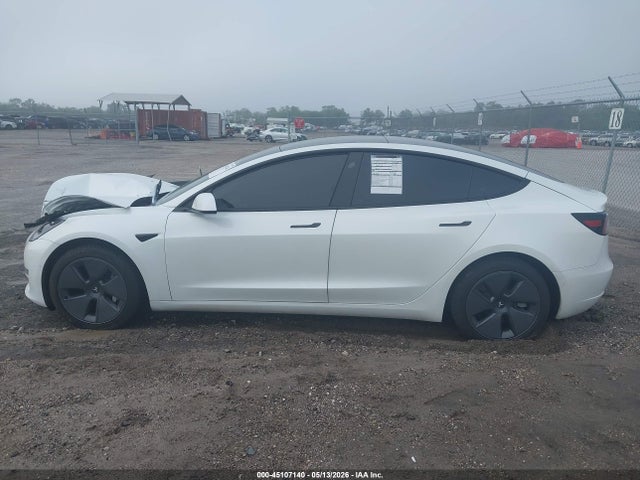 Tesla Model 3 Standard Range Plus Rear-wheel Drive 2021 5YJ3E1EA8MF091466 Image 14