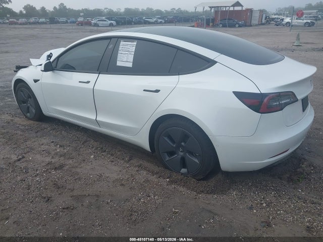 Tesla Model 3 Standard Range Plus Rear-wheel Drive 2021 5YJ3E1EA8MF091466 Image 3