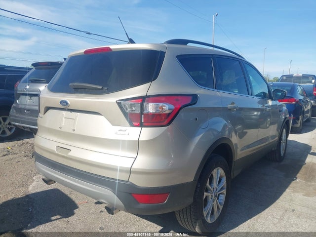 Продаж на аукціоні авто 2018 Ford Escape Se, vin: 1FMCU0GD2JUD03264, номер лоту: 45107145