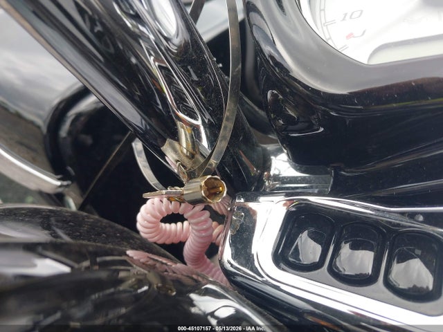 Harley-Davidson Fltrx Road Glide 2015 1HD1KHM11FB635563 Image 11