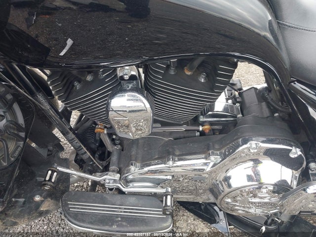 Harley-Davidson Fltrx Road Glide 2015 1HD1KHM11FB635563 Image 9