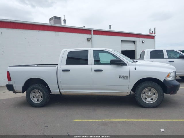 2019 Ram 1500 Classic Tradesman  4x4 5'7 Box მანქანა იყიდება აუქციონზე, vin: 1C6RR7KG3KS645501, აუქციონის ნომერი: 45107168