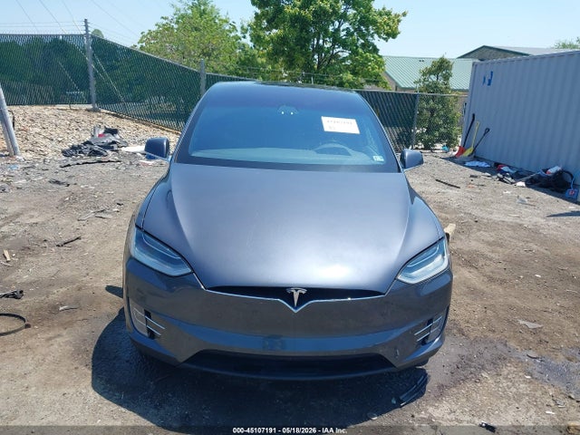 Продажа на аукционе авто 2018 Tesla Model X 100d/75d/p100d, vin: 5YJXCDE23JF140246, номер лота: 45107191