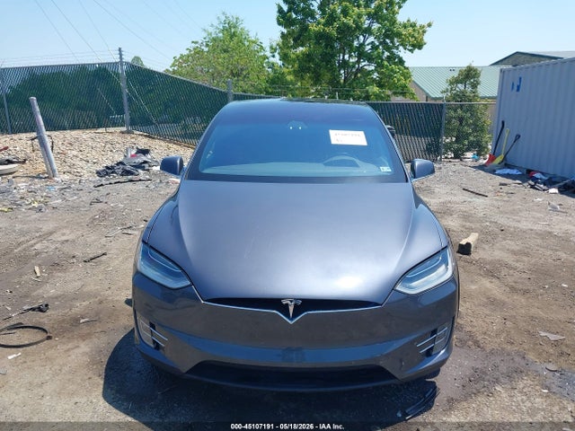 Продажа на аукционе авто 2018 Tesla Model X 100d/75d/p100d, vin: 5YJXCDE23JF140246, номер лота: 45107191