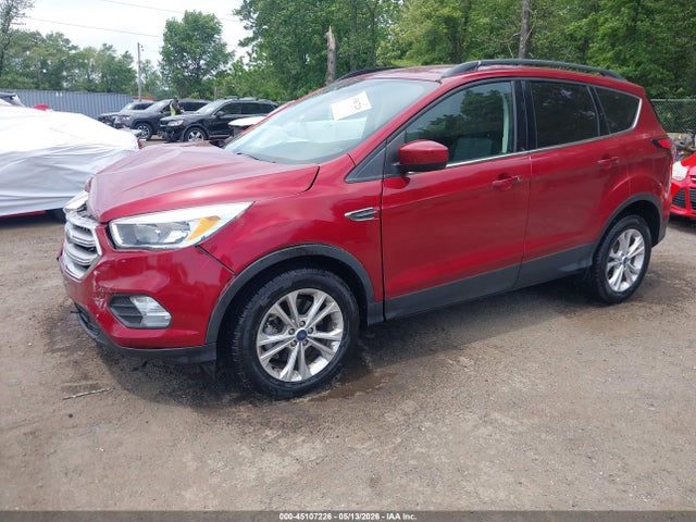 Продажа на аукционе авто 2018 Ford Escape Se, vin: 1FMCU9GD5JUD00928, номер лота: 45107226