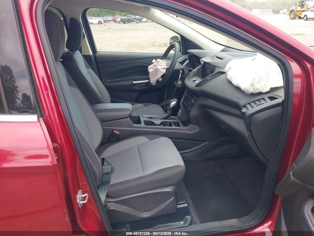 Продажа на аукционе авто 2018 Ford Escape Se, vin: 1FMCU9GD5JUD00928, номер лота: 45107226