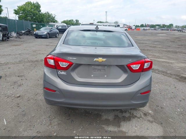 Продаж на аукціоні авто 2018 Chevrolet Cruze Lt Auto, vin: 1G1BE5SM3J7167770, номер лоту: 45107236