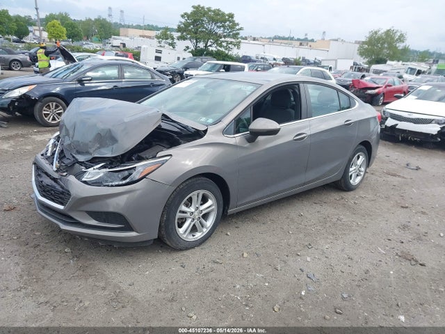 Продаж на аукціоні авто 2018 Chevrolet Cruze Lt Auto, vin: 1G1BE5SM3J7167770, номер лоту: 45107236