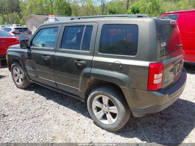 2015 Jeep Patriot Latitude მანქანა იყიდება აუქციონზე, vin: 1C4NJRFB0FD169078, აუქციონის ნომერი: 45107264