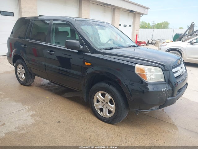 45107282 :رقم المزاد ، 5FNYF181X7B017095 vin ، 2007 Honda Pilot Lx مزاد بيع