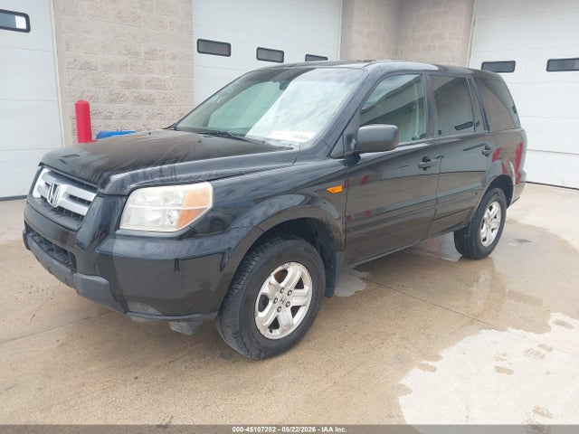 45107282 :رقم المزاد ، 5FNYF181X7B017095 vin ، 2007 Honda Pilot Lx مزاد بيع