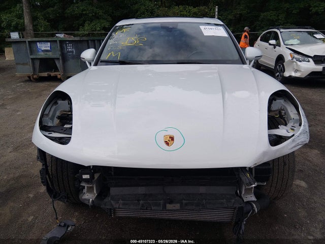 Porsche Macan 2022 WP1AA2A52NLB01696 Image 12
