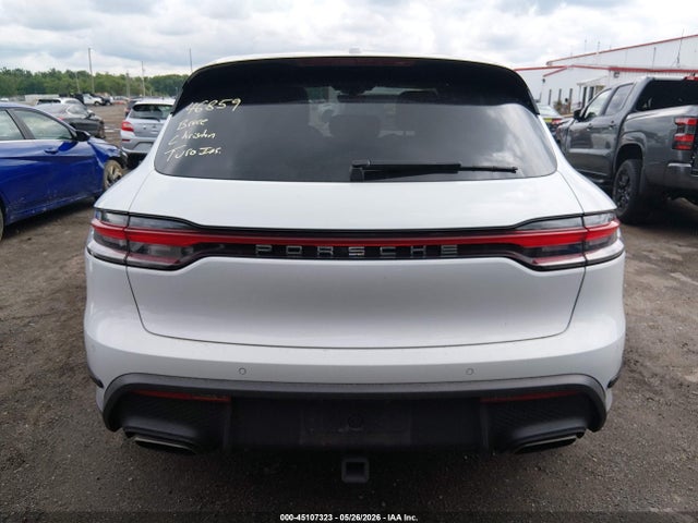 Porsche Macan 2022 WP1AA2A52NLB01696 Image 16