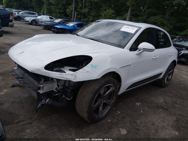 Porsche Macan 2022 WP1AA2A52NLB01696 Image 2