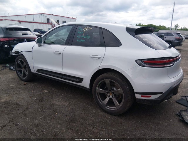 Porsche Macan 2022 WP1AA2A52NLB01696 Image 3