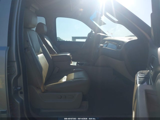 Продажа на аукционе авто 2013 Gmc Yukon Xl 1500 Denali, vin: 1GKS1MEF5DR233047, номер лота: 45107353