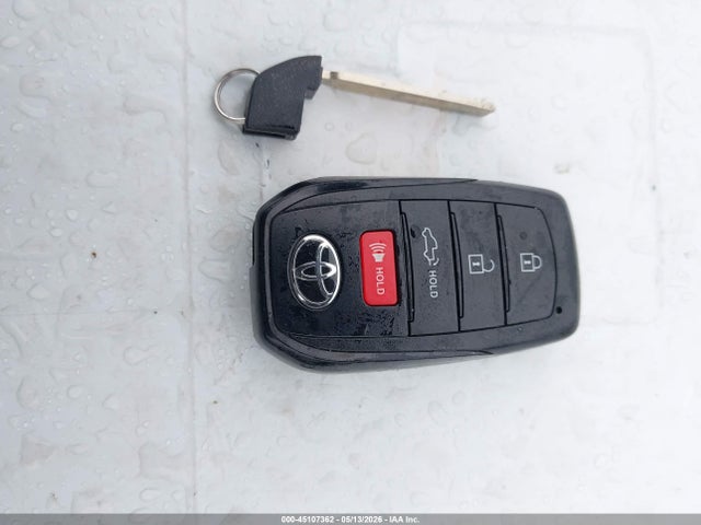 45107362 :رقم المزاد ، 5TFKB5DB0NX001112 vin ، 2022 Toyota Tundra Sr مزاد بيع