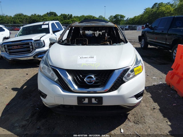 45107388 :رقم المزاد ، 5N1AZ2MH2FN235044 vin ، 2015 Nissan Murano Platinum مزاد بيع