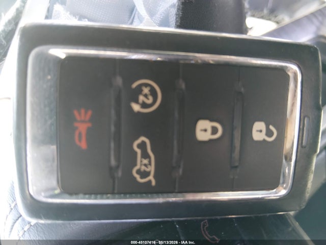 45107416 :رقم المزاد ، 1C4RJHDG2N8564879 vin ، 2022 Jeep Grand Cherokee Overland 4x4 مزاد بيع