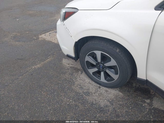 45107423 :رقم المزاد ، JF2SJAGCXHH805949 vin ، 2017 Subaru Forester 2.5i Premium مزاد بيع