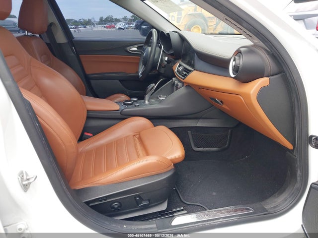 Продажа на аукционе авто 2018 Alfa Romeo Giulia Ti Sport Rwd, vin: ZARFAECN4J7594733, номер лота: 45107469
