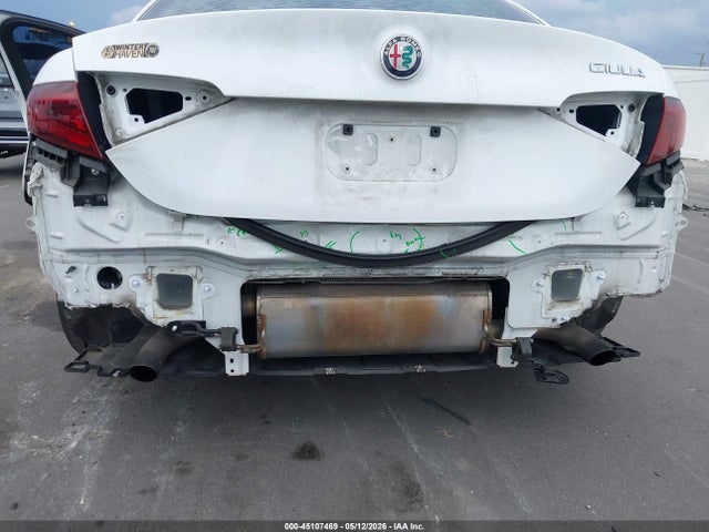 Продажа на аукционе авто 2018 Alfa Romeo Giulia Ti Sport Rwd, vin: ZARFAECN4J7594733, номер лота: 45107469