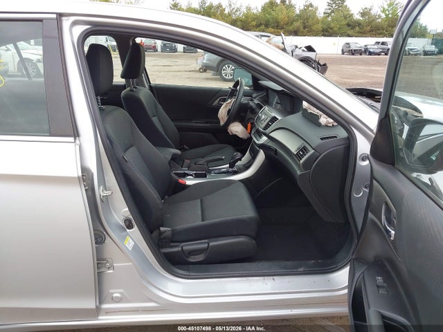 Продажа на аукционе авто 2015 Honda Accord Lx, vin: 1HGCR2F34FA193161, номер лота: 45107498