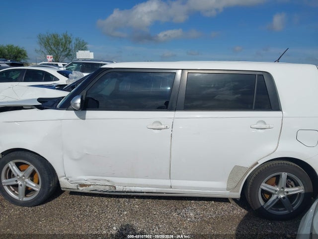 45107502 :رقم المزاد ، JTLZE4FE2FJ068519 vin ، 2015 Scion Xb مزاد بيع