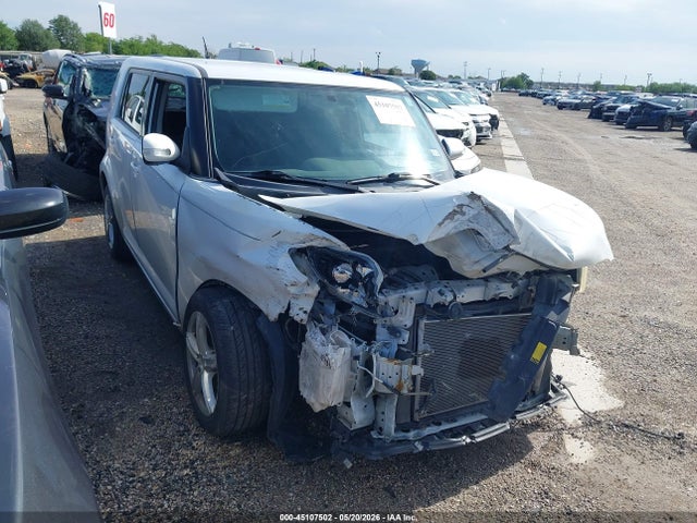 45107502 :رقم المزاد ، JTLZE4FE2FJ068519 vin ، 2015 Scion Xb مزاد بيع