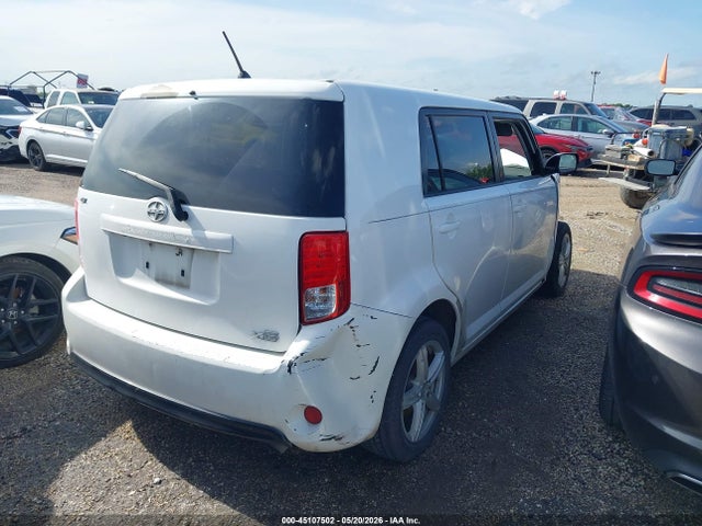 45107502 :رقم المزاد ، JTLZE4FE2FJ068519 vin ، 2015 Scion Xb مزاد بيع