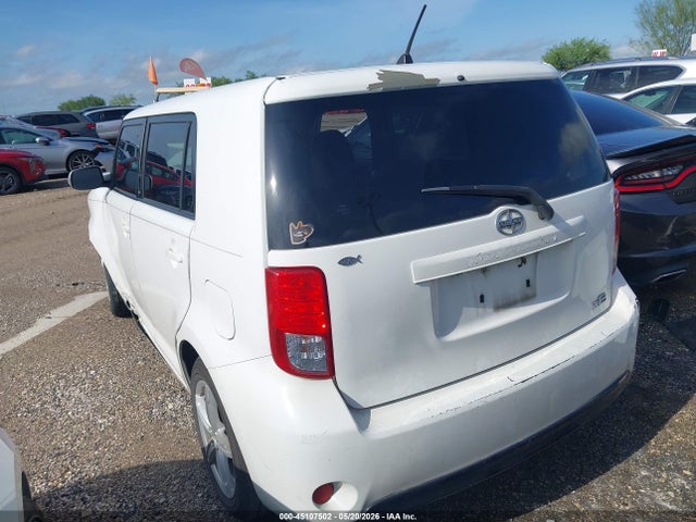 45107502 :رقم المزاد ، JTLZE4FE2FJ068519 vin ، 2015 Scion Xb مزاد بيع