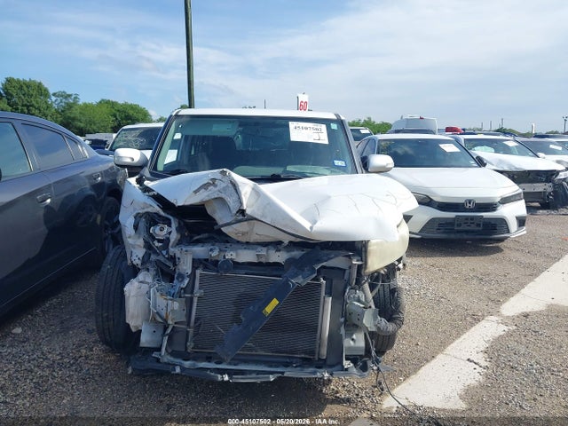 45107502 :رقم المزاد ، JTLZE4FE2FJ068519 vin ، 2015 Scion Xb مزاد بيع