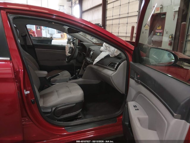 Продажа на аукционе авто 2017 Hyundai Elantra Limited, vin: 5NPD84LF4HH038234, номер лота: 45107527