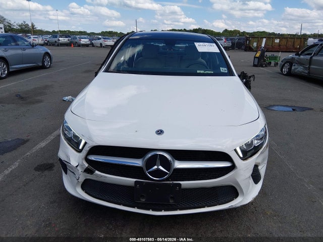 2021 Mercedes-benz A 220 4matic მანქანა იყიდება აუქციონზე, vin: W1K3G4FB8MJ305308, აუქციონის ნომერი: 45107583