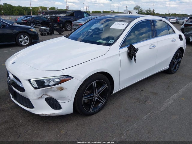 2021 Mercedes-benz A 220 4matic მანქანა იყიდება აუქციონზე, vin: W1K3G4FB8MJ305308, აუქციონის ნომერი: 45107583