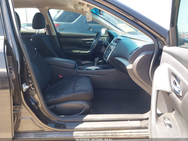 Продажа на аукционе авто 2017 Nissan Altima 2.5 S, vin: 1N4AL3AP6HN305466, номер лота: 45107618