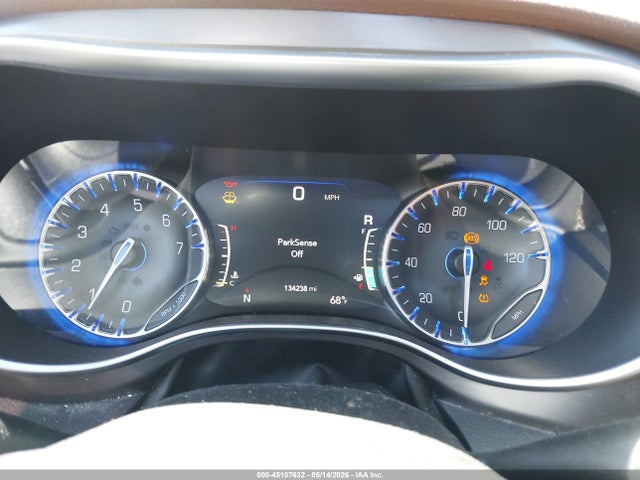 Продажа на аукционе авто 2018 Chrysler Pacifica Limited, vin: 2C4RC1GG5JR149101, номер лота: 45107632