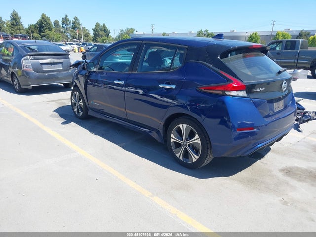 Nissan LEAF SV 2018 1N4AZ1CP0JC309224 Image 3