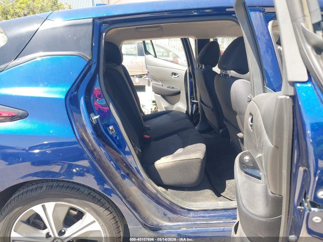 Nissan LEAF SV 2018 1N4AZ1CP0JC309224 Image 7